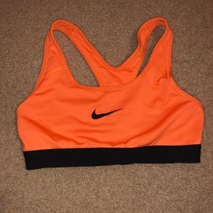 XS Nike sports bra